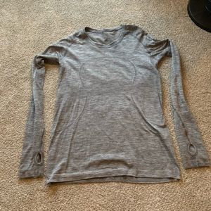 Heather Gray Lululemon Swiftly Tech Longsleeve ✨
